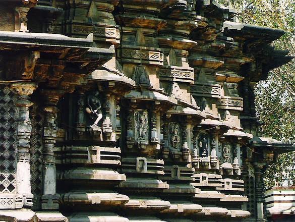 Narsobachi Wadi Temple - Cab Tour